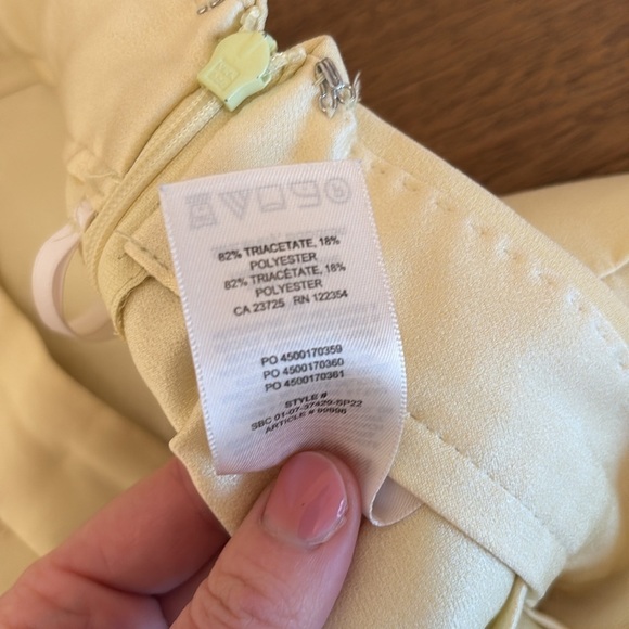 Babaton Pleated Yellow Mini Skirt - Picture 6 of 6